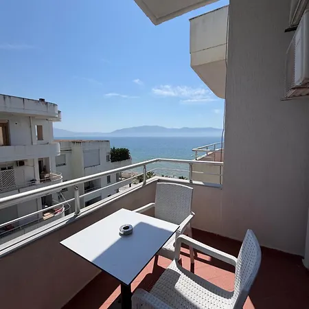 Belleview 7 *