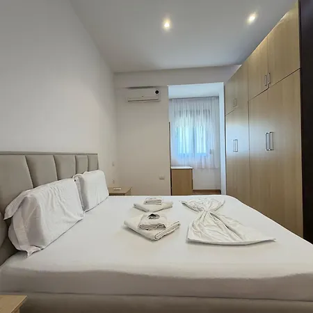 Belleview 7 *